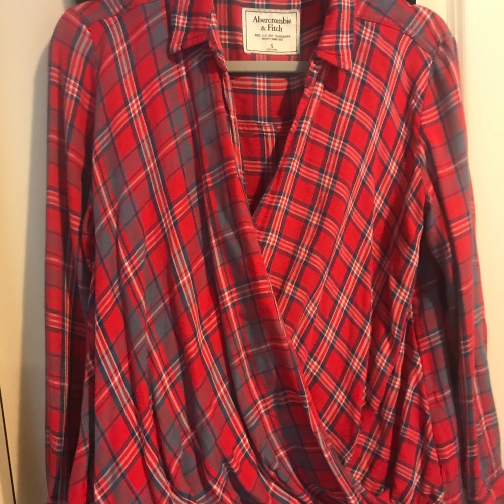 Abercrombie & Fitch flannel wrap top